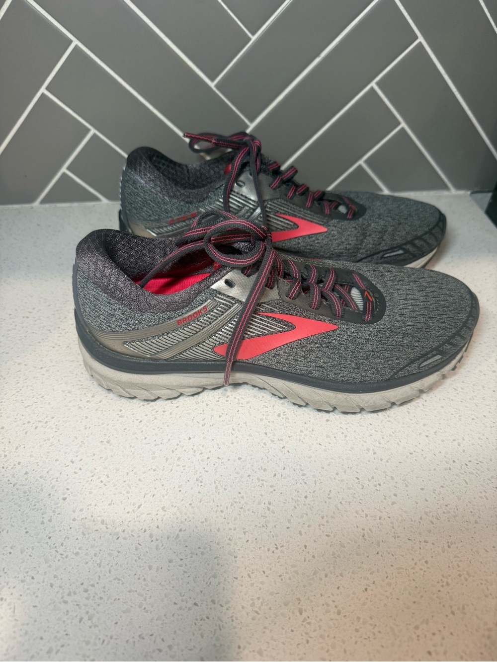 Brooks Women's Gray and Red Athletic Running Shoes
